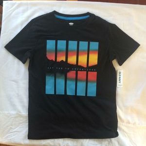 Old Navy Boys  NWT T Shirt Size M or 8